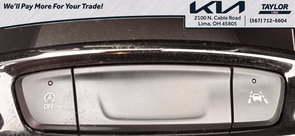 Used 2025 Chevrolet Trax LT FWD image 8