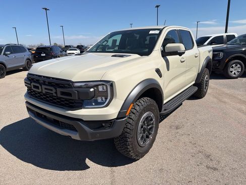 Used 2025 Ford Ranger Raptor image 3