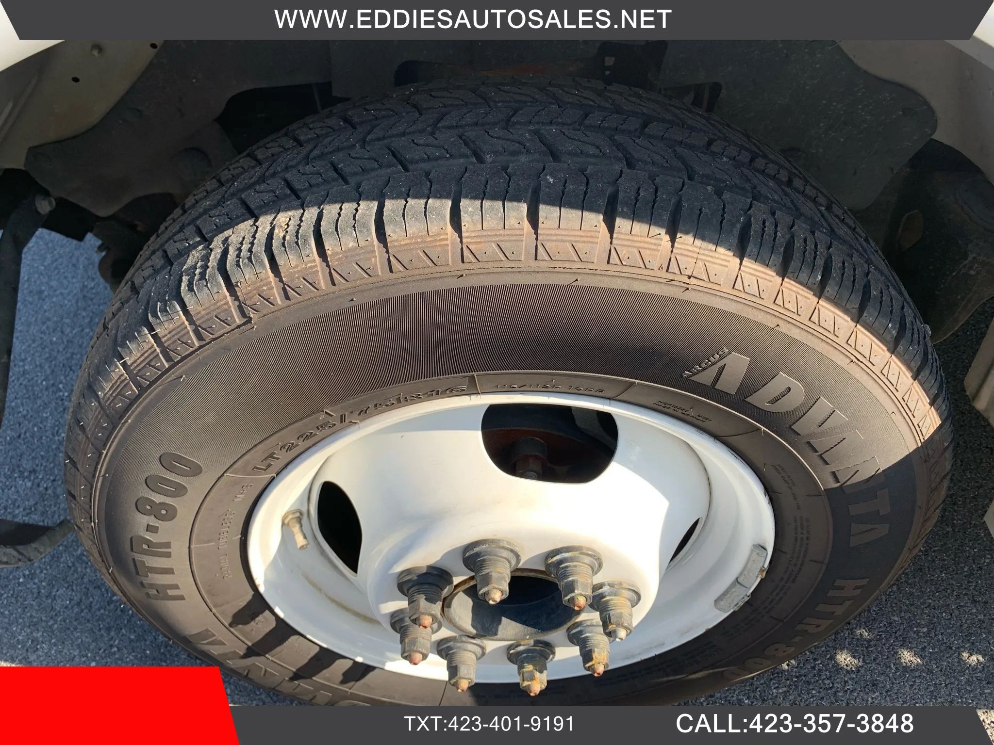 Used 2014 Chevrolet Express 4500 w/ Ambulance Package RWD image 70