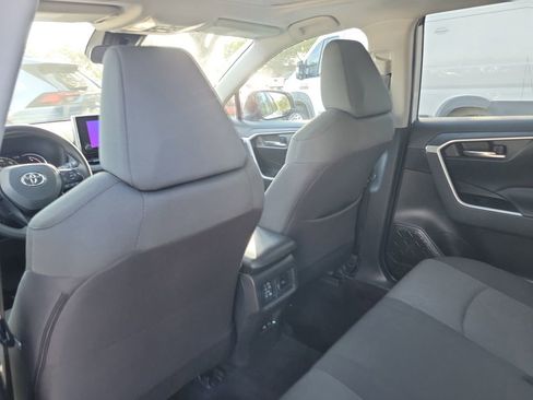 Used 2023 Toyota RAV4 XLE image 10