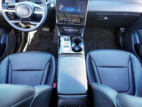 Certified 2024 Hyundai Tucson Limited AWD/4WD image 25