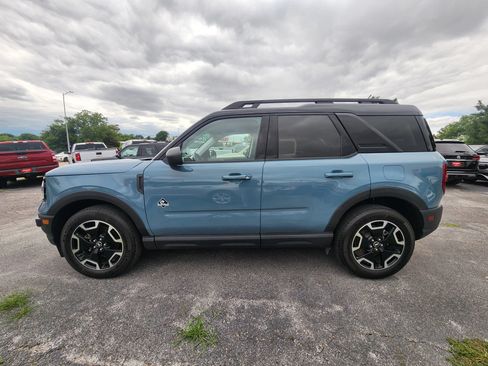 Used 2023 Ford Bronco Sport Outer Banks w/ Tech Package AWD/4WD image 4