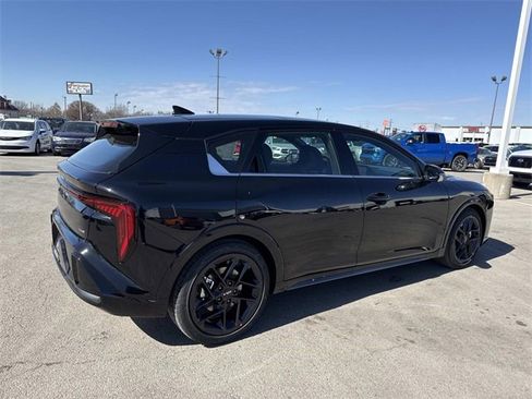 New 2026 Kia K4 GT-Line Turbo image 2