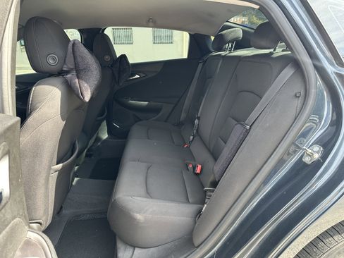 Used 2019 Chevrolet Malibu LS image 11