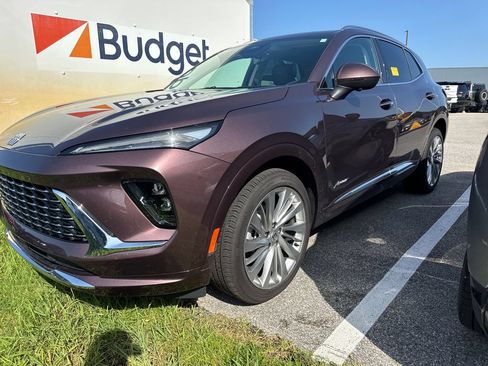 Used 2025 Buick Envision Avenir AWD/4WD image 1