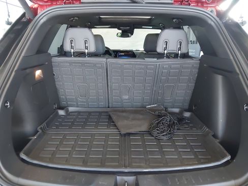 Used 2025 Chevrolet TrailBlazer RS w/ Convenience Package AWD/4WD image 27