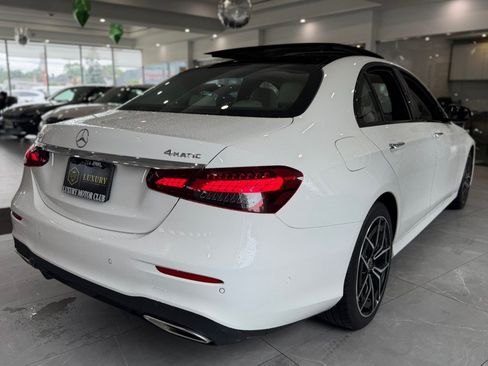 Used 2021 Mercedes-Benz E 350 4MATIC Sedan w/ Premium Package image 8