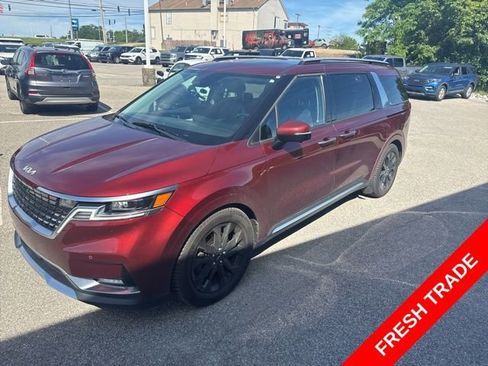 Used 2022 Kia Carnival SX Prestige FWD image 1
