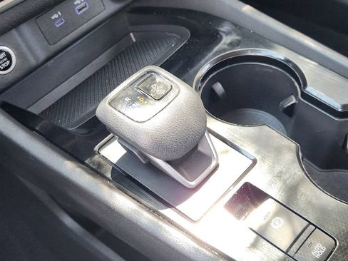 Used 2021 Nissan Rogue SV FWD image 14