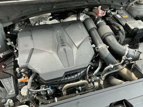 Used 2024 Hyundai Santa Cruz Night image 24