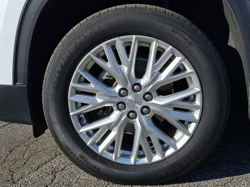 Certified 2024 GMC Acadia Elevation image 8