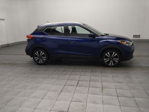 Used 2020 Nissan Kicks SV FWD image 11