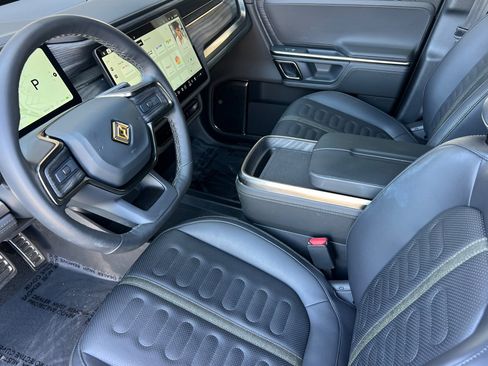 Used 2024 Rivian R1S Adventure AWD/4WD image 4