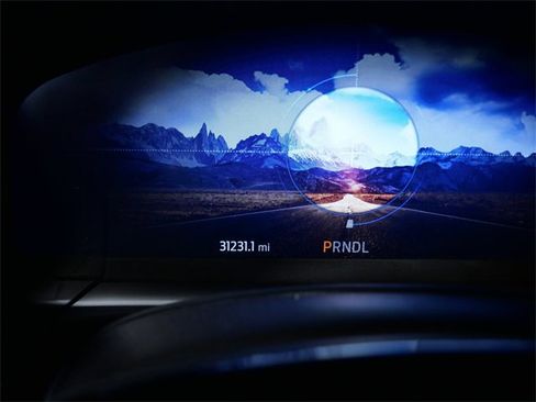 Certified 2022 Ford Escape Titanium w/ Class II Trailer Tow Package image 17