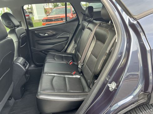 Used 2019 GMC Terrain SLT w/ Preferred Package FWD image 23
