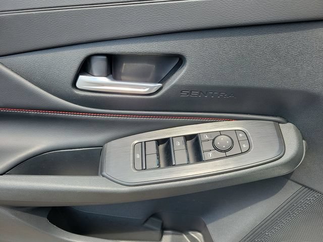 Used 2026 Nissan Sentra SR w/ Floor Mat Package FWD image 14