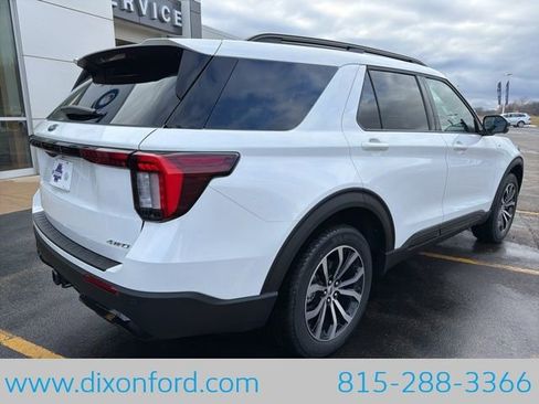New 2026 Ford Explorer ST-Line AWD/4WD image 7