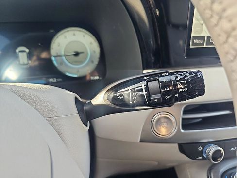 Used 2025 Hyundai Palisade Limited image 21