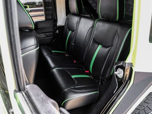 Used 2016 Jeep Wrangler Unlimited Sport image 36