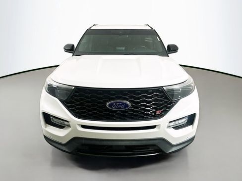 Used 2020 Ford Explorer ST w/ Premium Technology Package image 2