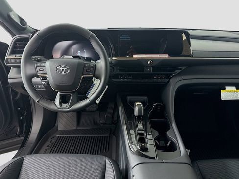 New 2026 Toyota Crown Signia image 14