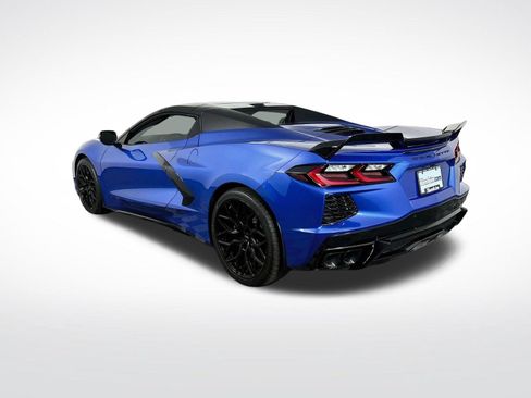 Used 2023 Chevrolet Corvette Stingray Premium Conv w/ Z51 Performance Package RWD image 6