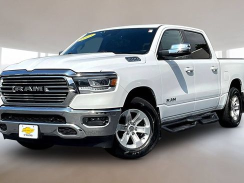 Used 2023 RAM 1500 Laramie AWD/4WD image 3