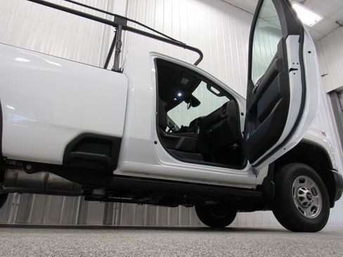Used 2025 Chevrolet Silverado 2500 W/T w/ WT Convenience Package AWD/4WD image 19