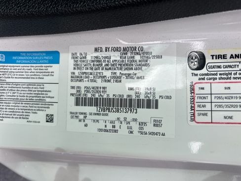 Used 2011 Ford Mustang Shelby GT500 w/ SVT Performance Pkg image 36