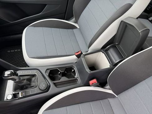 New 2026 Volkswagen Taos S image 21