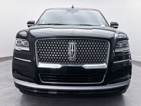 Used 2022 Lincoln Navigator L Reserve AWD/4WD image 13