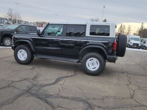 New 2025 Ford Bronco Heritage Edition image 7