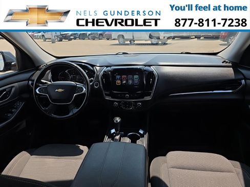 Used 2019 Chevrolet Traverse LT image 11