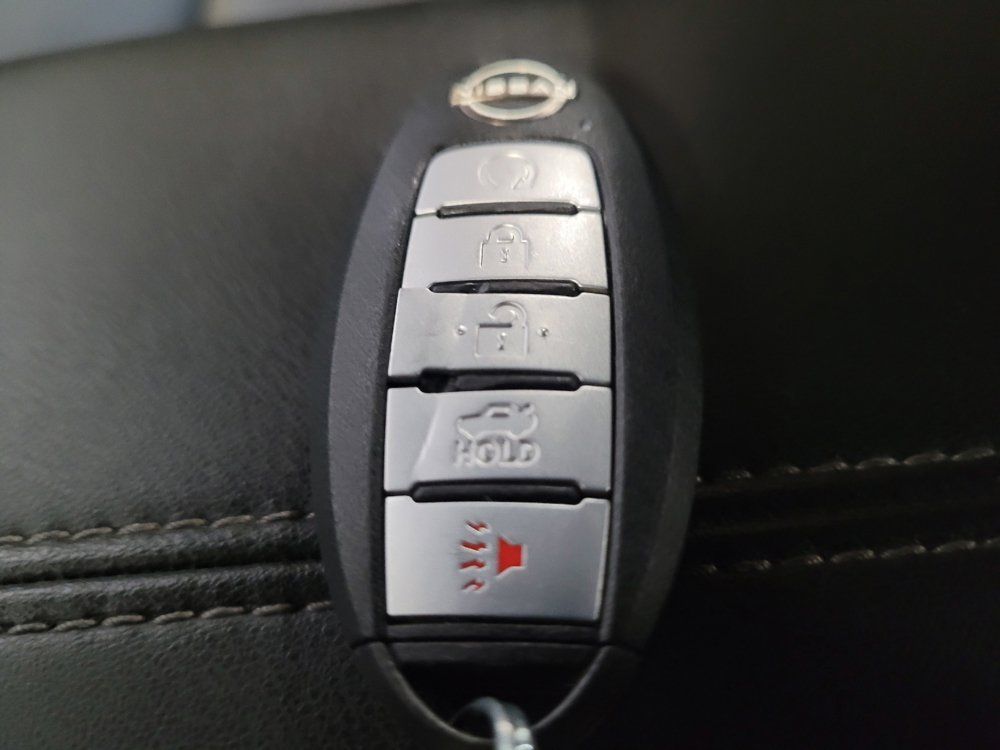 Used 2025 Nissan Altima 2.5 SV FWD image 32