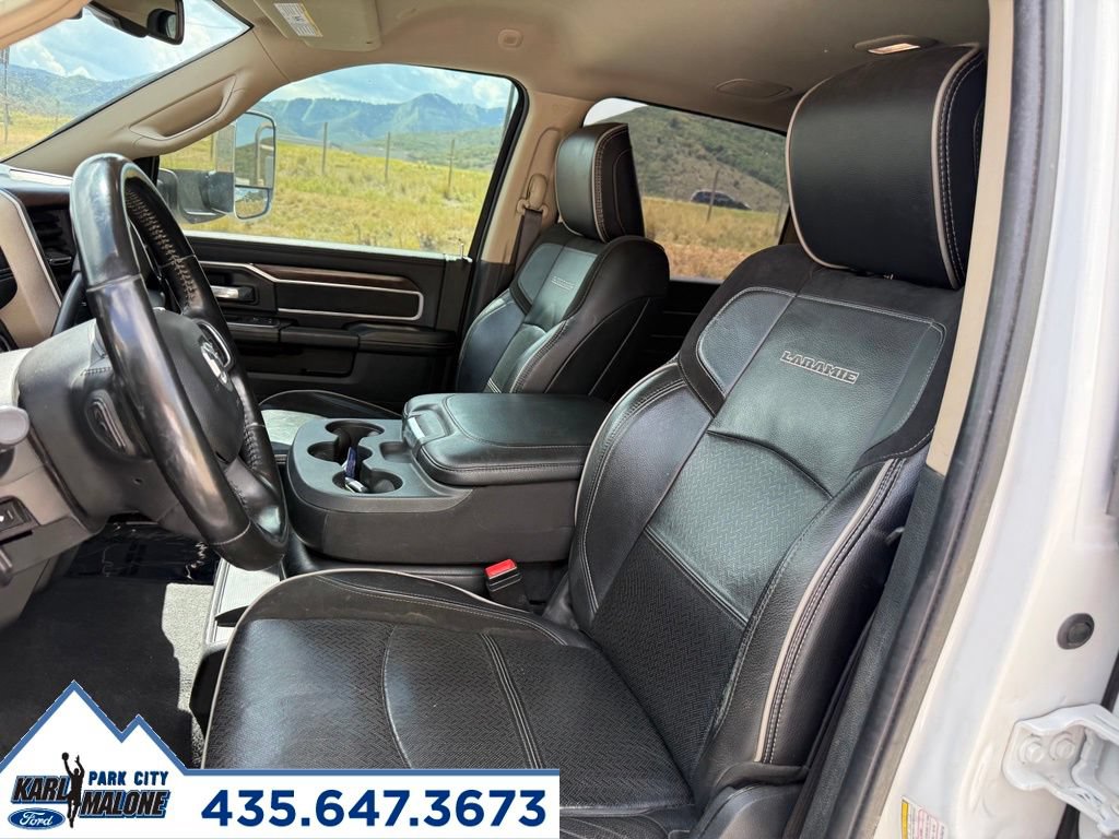 Used 2022 RAM 3500 Laramie AWD/4WD image 16