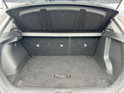 Used 2022 Hyundai Kona Limited w/ Cargo Package image 21