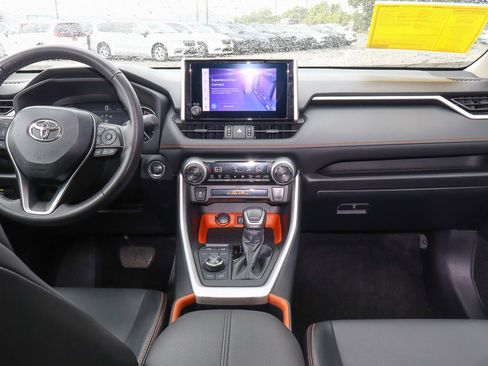 Used 2024 Toyota RAV4 Adventure image 10