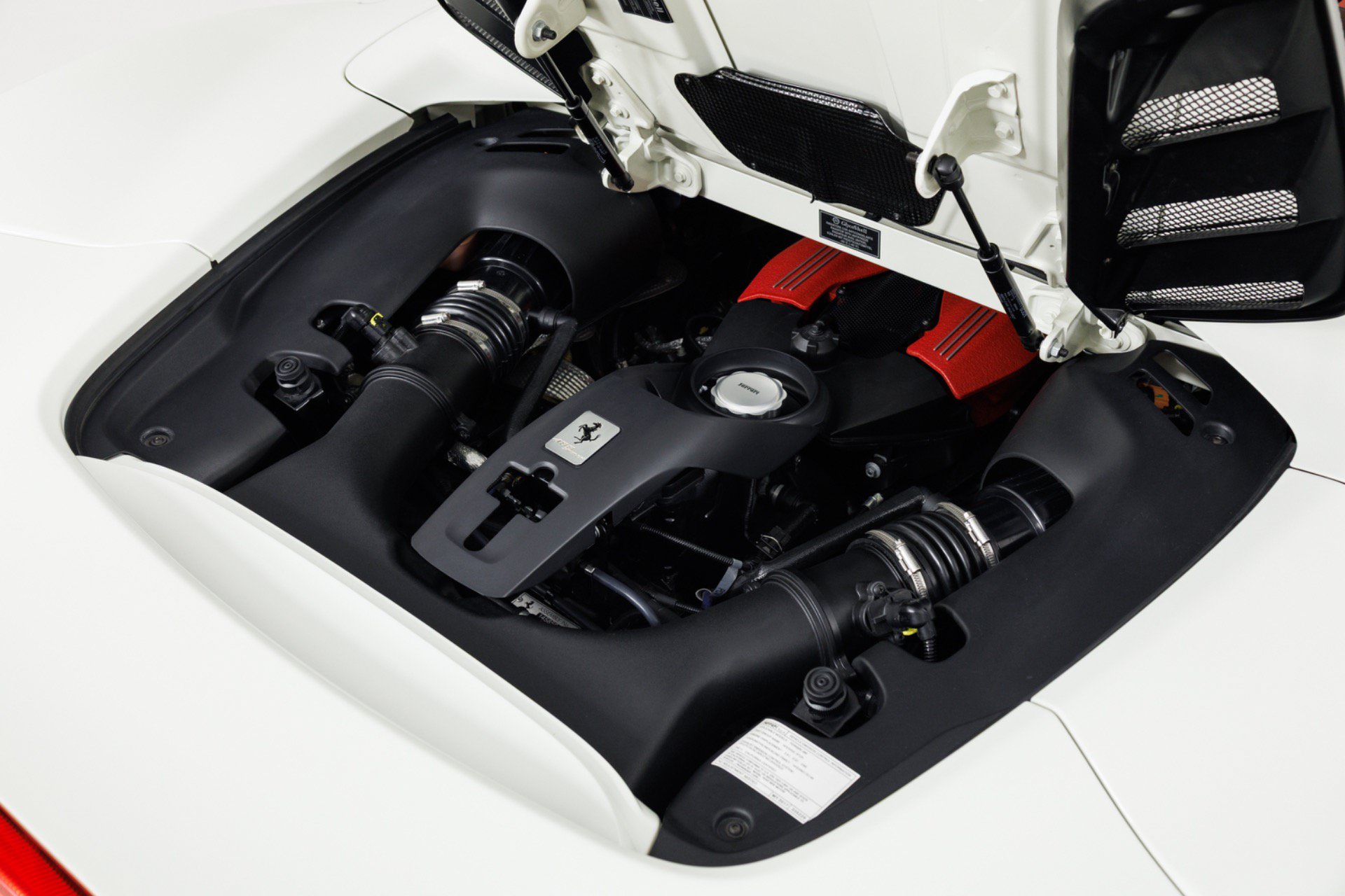 Used 2017 Ferrari 488 Spider RWD image 51