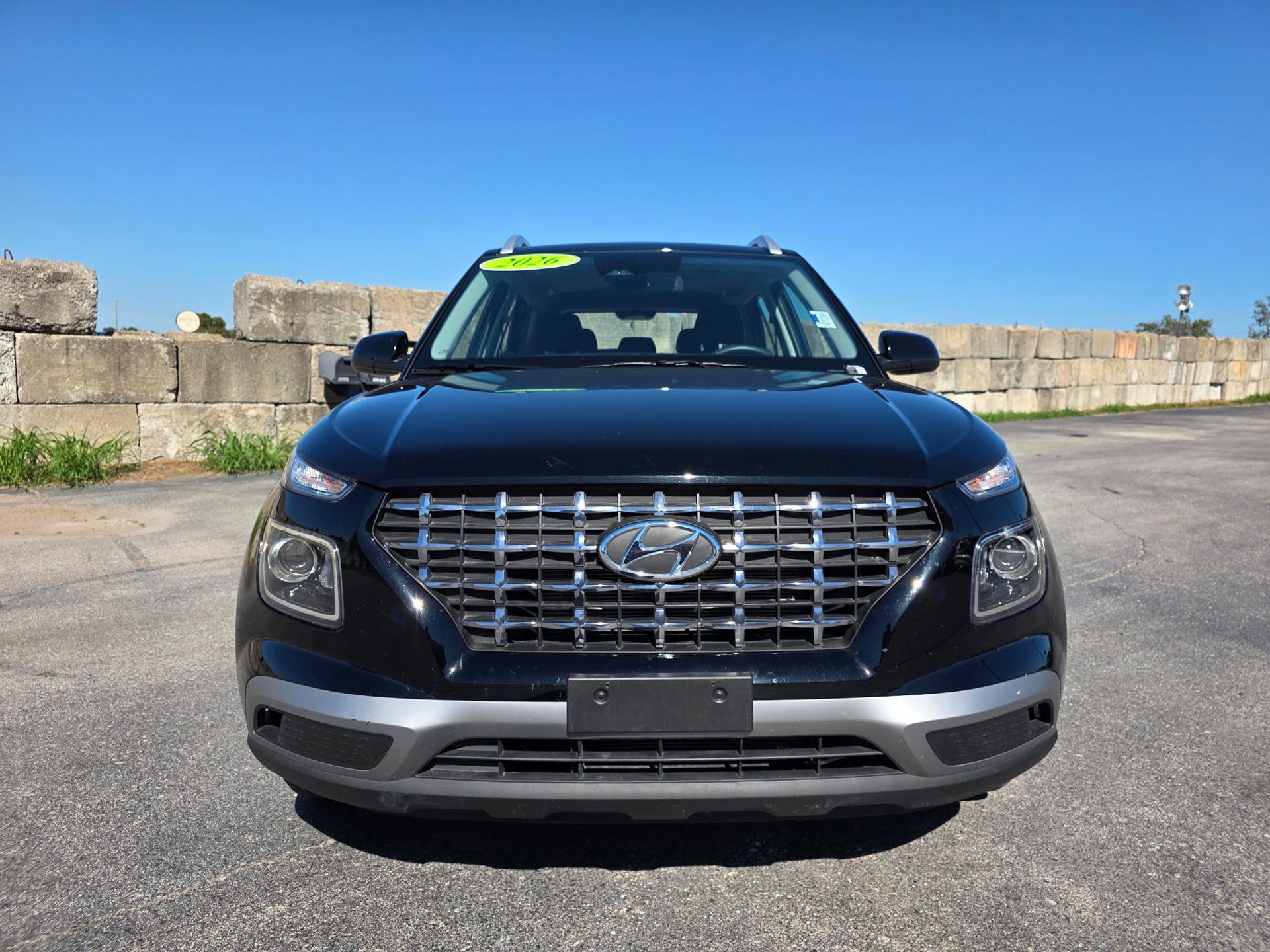 Used 2026 Hyundai Venue SEL FWD image 7