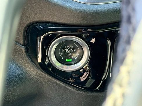 Used 2023 Chevrolet Silverado 1500 LT w/ Protection Package AWD/4WD image 16