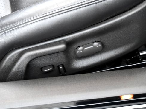 Used 2006 Chevrolet Corvette Convertible w/ Preferred Equipment Group image 23