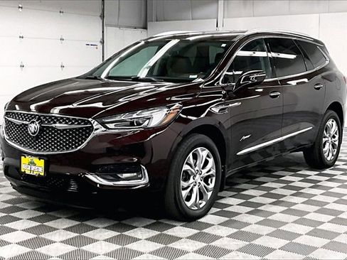 Used 2021 Buick Enclave Avenir image 10