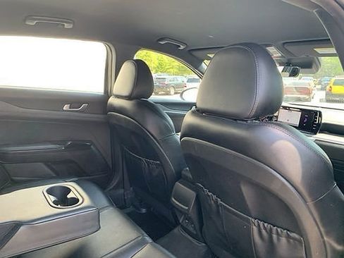 Used 2023 Kia K5 GT-Line image 37