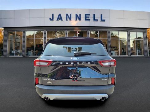 Used 2023 Ford Escape Active w/ Tech Pack #1 image 5