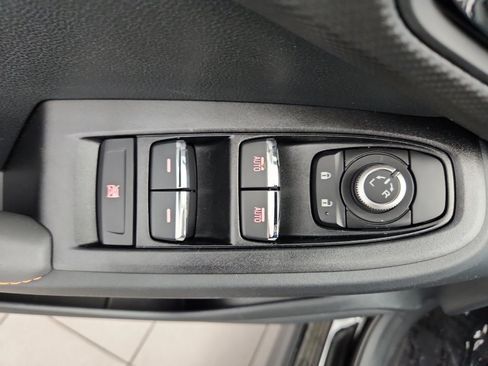 New 2026 Subaru Crosstrek 2.5i Limited AWD/4WD image 9