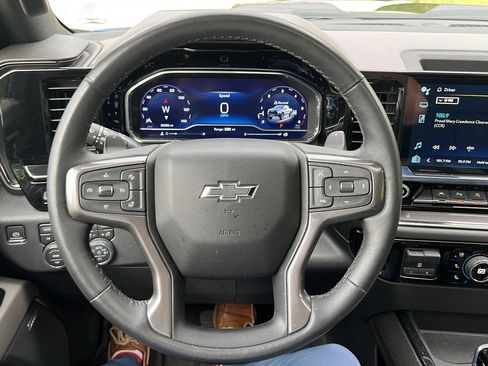 Used 2022 Chevrolet Silverado 1500 ZR2 w/ Technology Package AWD/4WD image 16