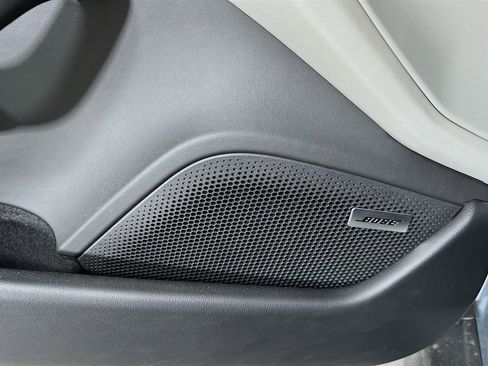 New 2024 Porsche Taycan Turbo image 21