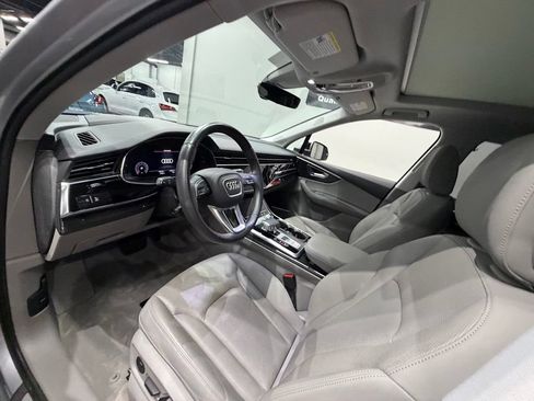 Used 2020 Audi Q7 3.0T Prestige w/ Prestige Package AWD/4WD image 19