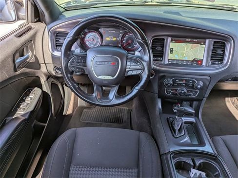 Used 2018 Dodge Charger R/T w/ Blacktop Package image 15