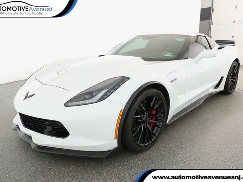 Used 2016 Chevrolet Corvette Z06 w/ 3LZ Preferred Equipment Group image 1